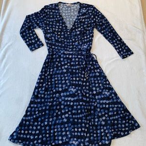 H&M navy batik print polka dot faux wrap dress with skinny tie belt Sz S